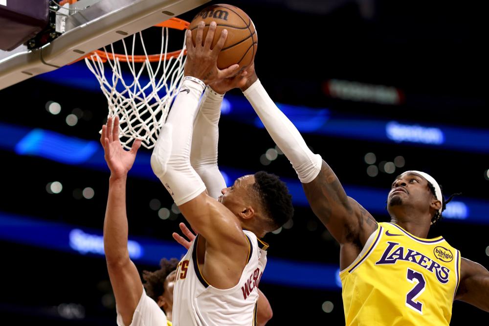 甚至提出带 甚至提出带