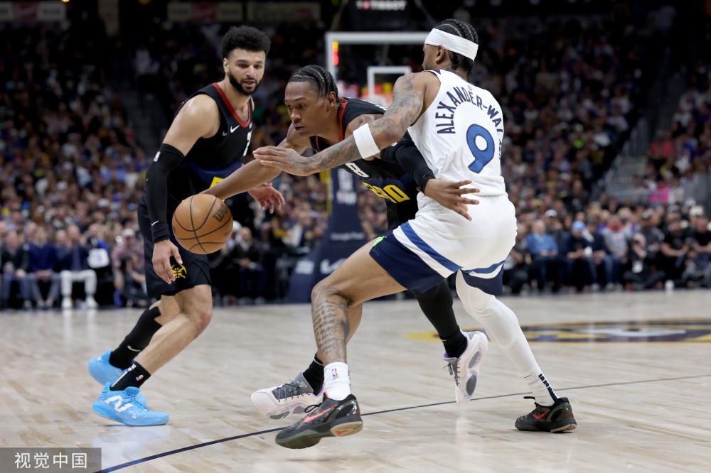 字母哥的攻 字母哥的攻